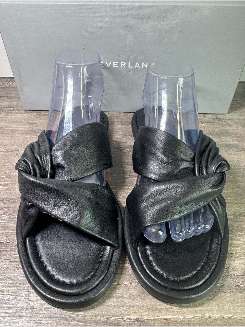 Everlane Black Knotted Leather Slide Sandals - Picture 6 of 10